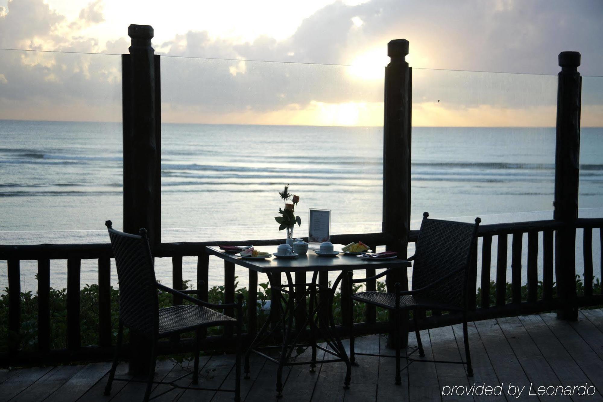 Sea Cliff Hotel Dar es Salaam Exterior foto